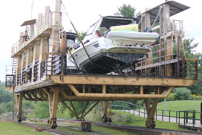 Big Chute Marine Railway hauling boat