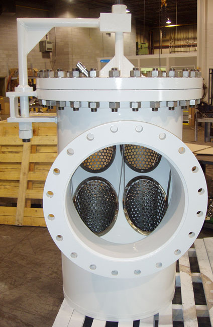 basket strainer with custom basket configuration inside