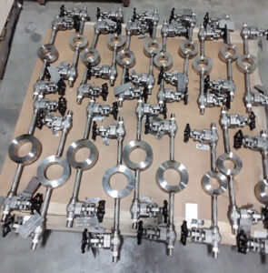 stainless steel bleed ring with gate valves on pallet